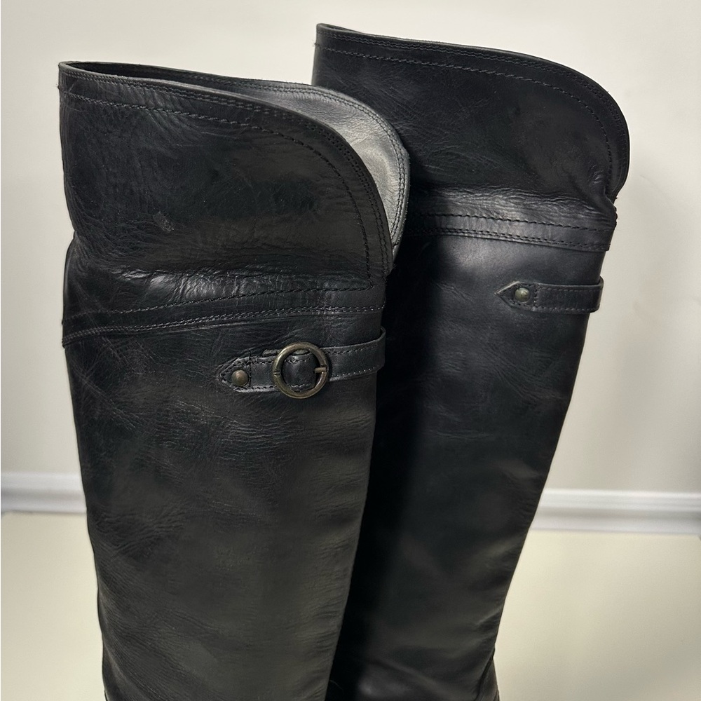 FRYE women's black leather pull on jane tall cuff boots 2.5" heel, 8.5 B. - Picture 15 of 16